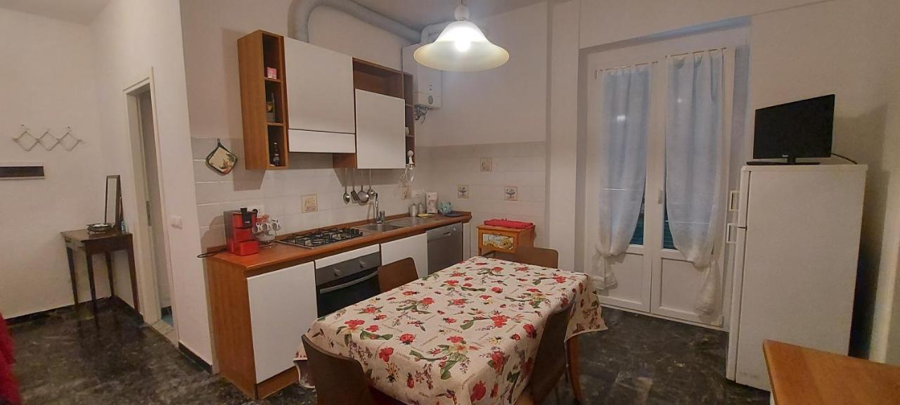 Matilda di Antiara Apartment Levanto Bagian luar foto