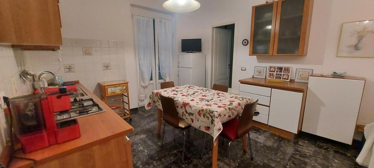 Matilda di Antiara Apartment Levanto Bagian luar foto